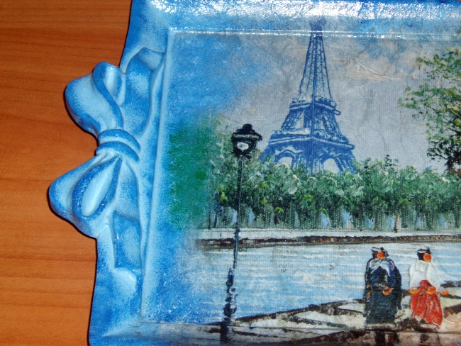 Paris Beautiful Wooden Decorative Tray made in Decoupage technic 